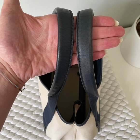 BALENCIAGA Tote Bag Navy Cabas S - Picture 10 of 13